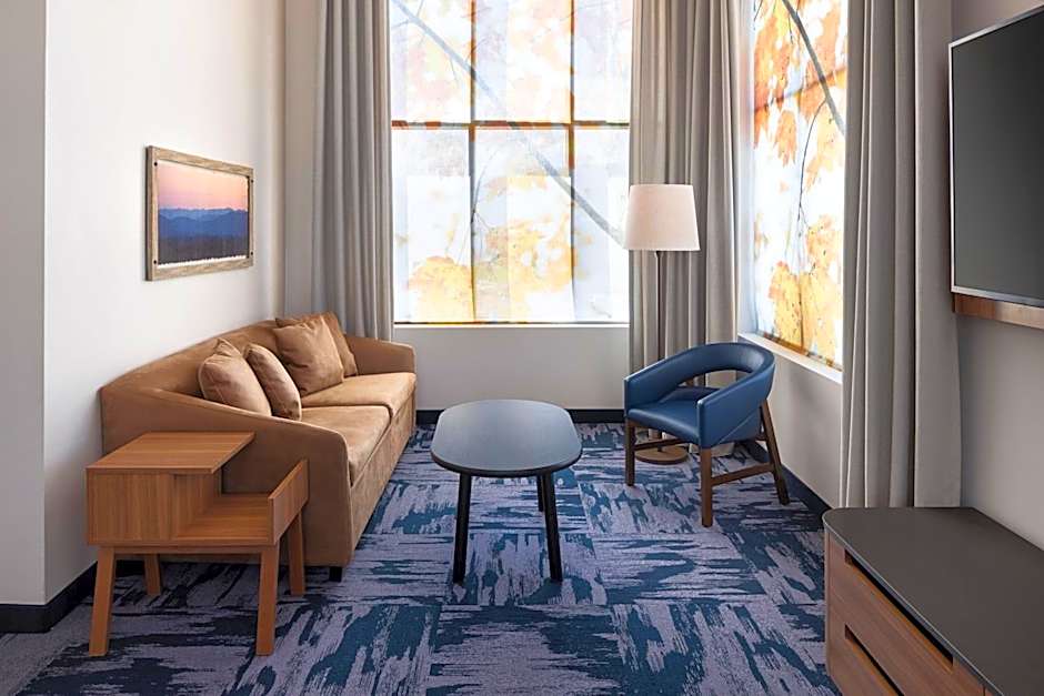 Fairfield by Marriott Inn & Suites West Kelowna