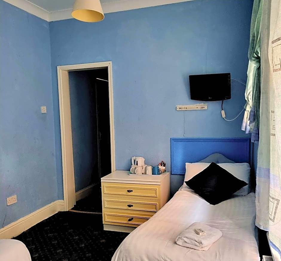 The New Osterley Hotel