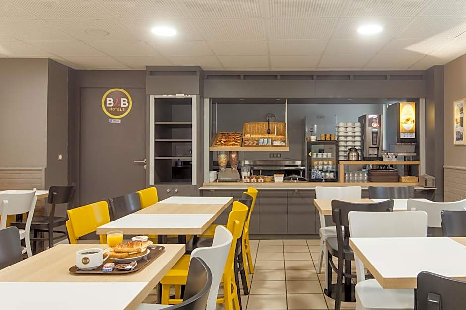 B&B HOTEL Louveciennes