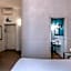 B&B Bless & B