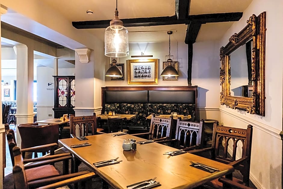 Kings Arms and Royal Hotel 