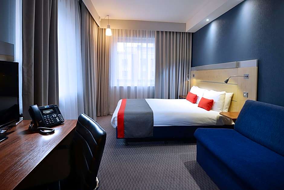 Holiday Inn Express Dublin-Airport By IHG