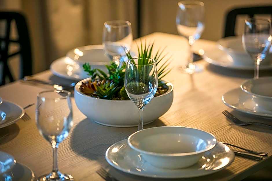 Nightcap at Kawana Waters Hotel