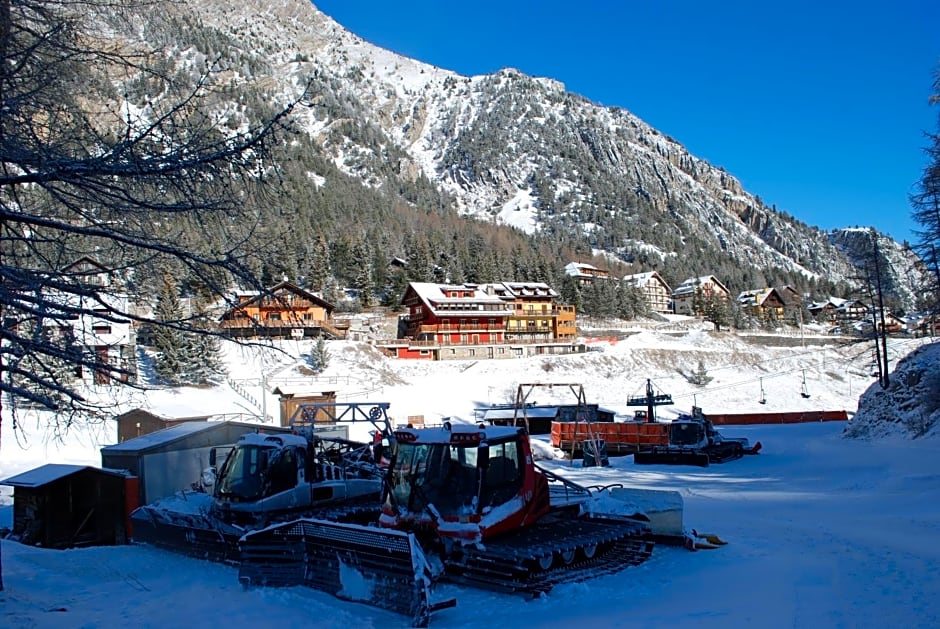 Hotel Piccolo Chalet