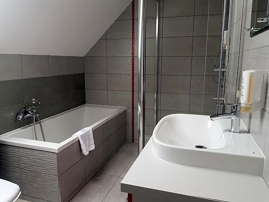 Miłocin Park Centrum Wypoczynkowo-Konferencyjne