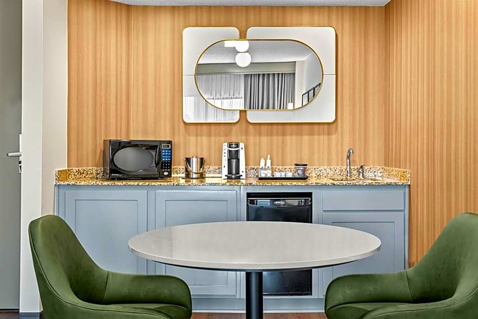 DoubleTree Suites By Hilton Raleigh-Durham