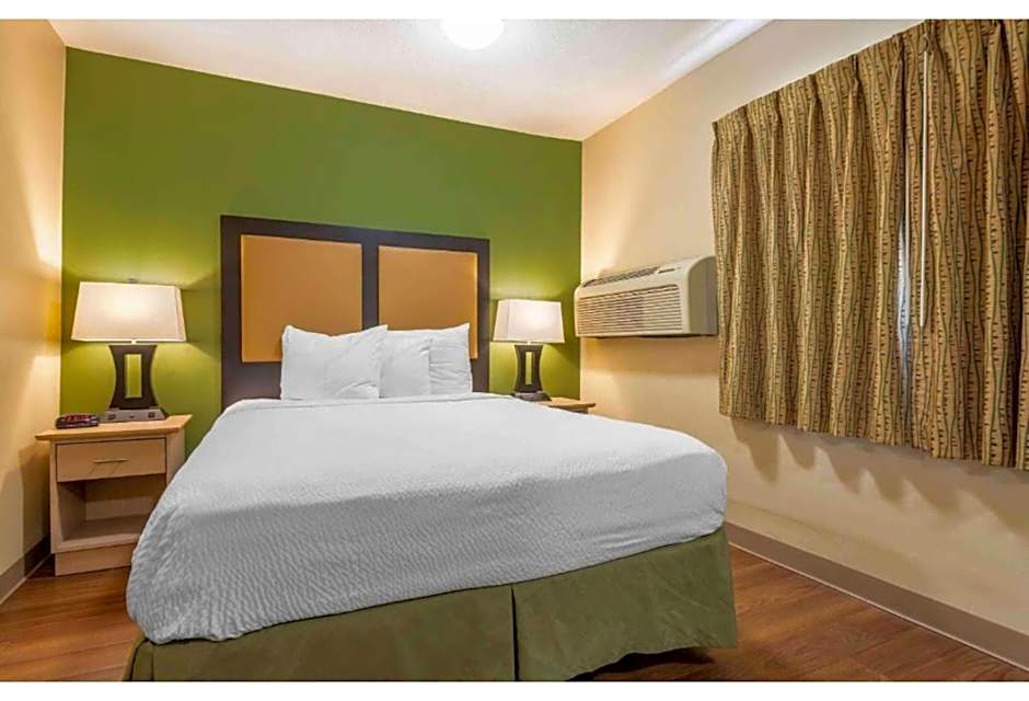 Studio 6 Suites Greenville, SC - Haywood Mall