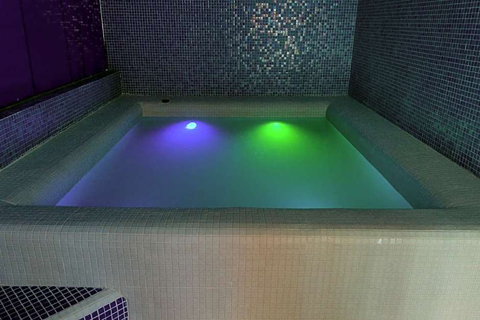 Complejo Enoturístico Finca La Estacada