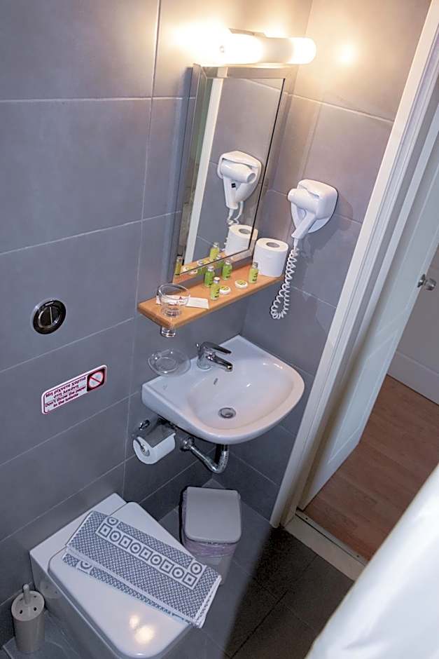 Annema Hotel and Restaurant