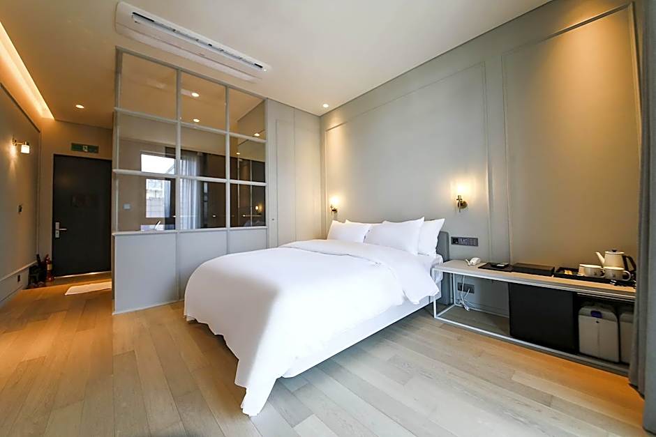 Hotel Libre