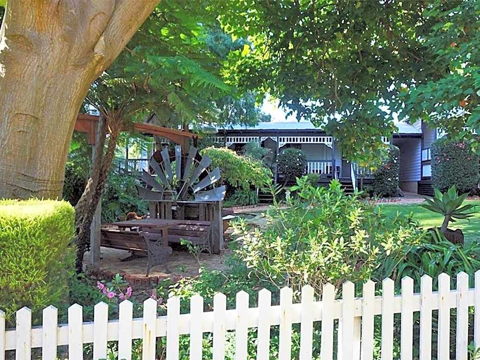 Adamsons Riverside Accommodation