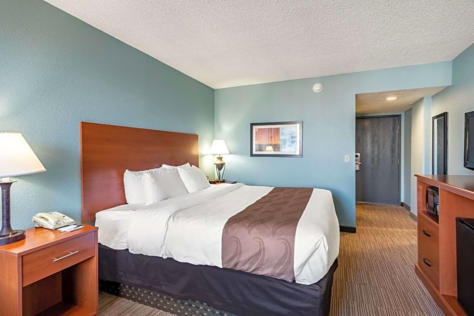 Quality Inn & Suites Garden Of The Gods