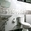 1989 Hostel & Cafe