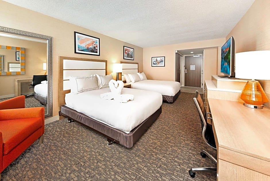 DoubleTree by Hilton Virginia Beach