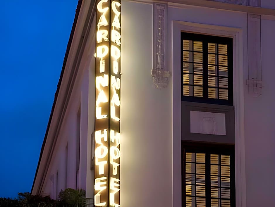 Cardinal Hotel