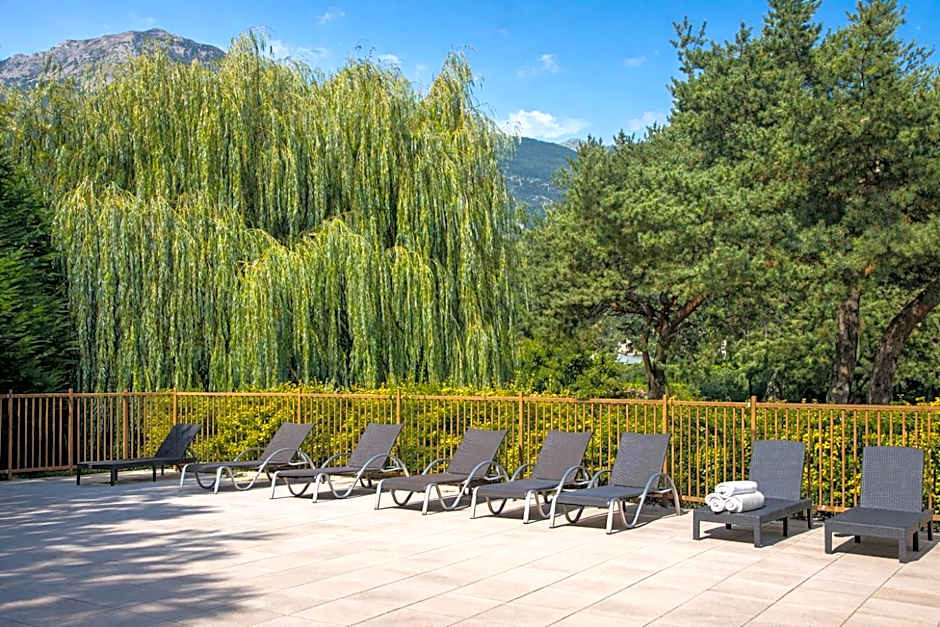 Logis Hotel Le Lac