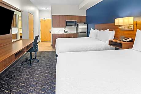 2 Queen Beds~ Efficiency Room~ Non-Smoking