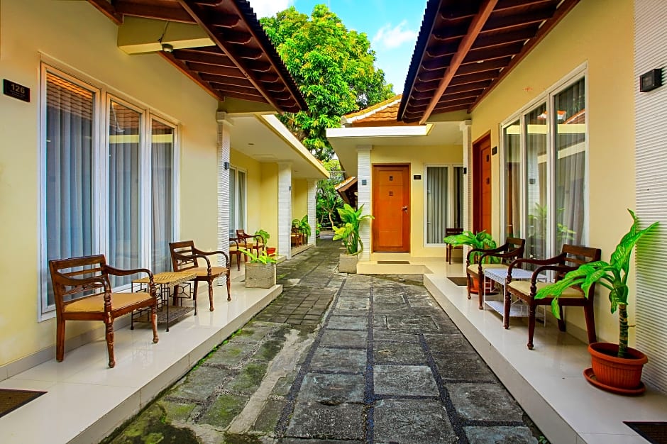 Restu Bali Hotel Legian