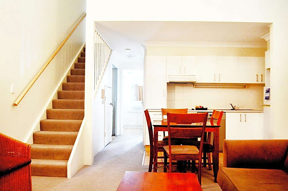 Spring Hill Mews Apartment