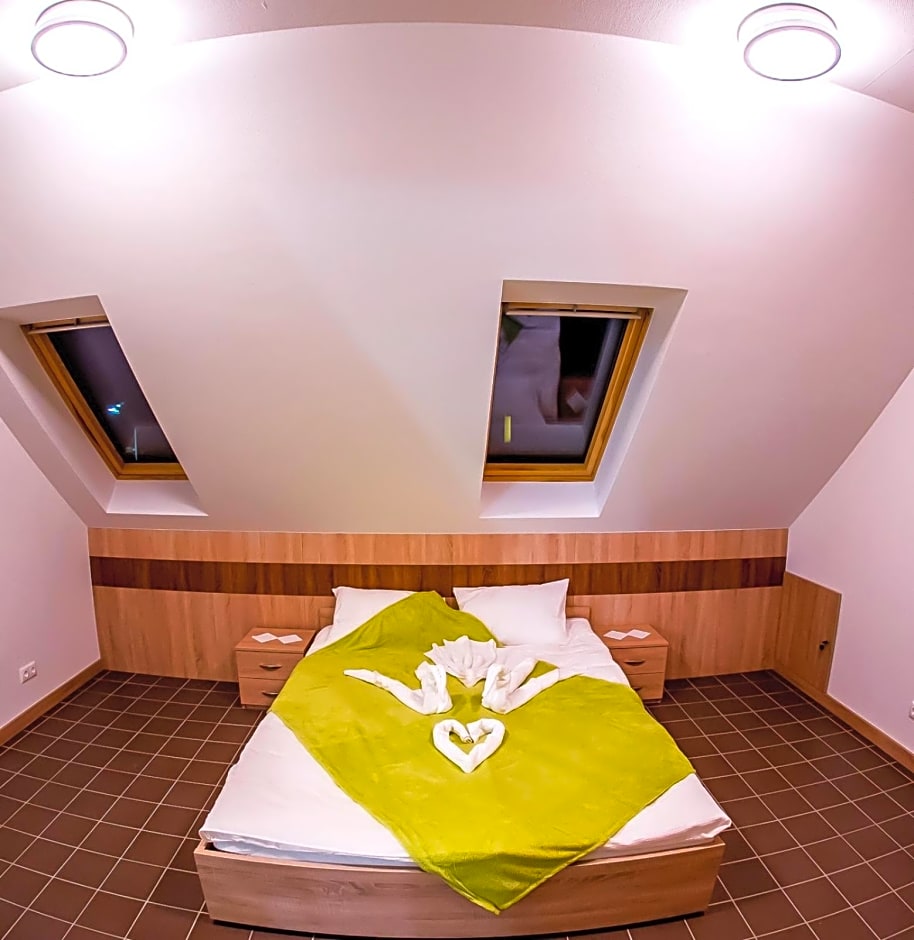 CVSE Clubház és Panzió