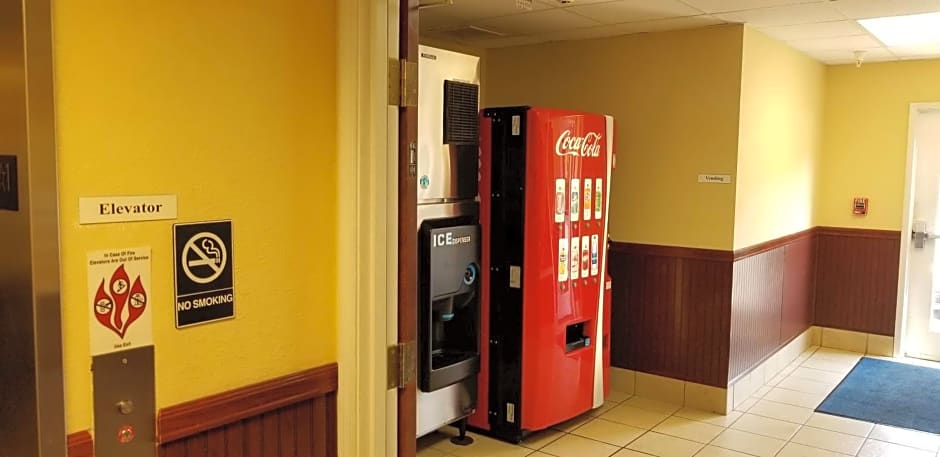 Home Inn & Suites