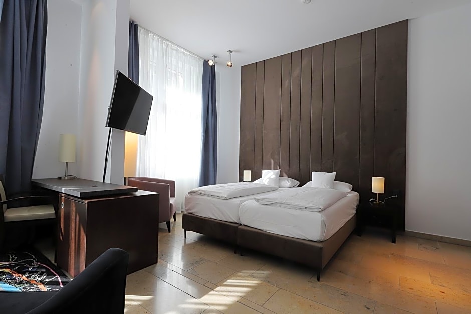 DEVIN Art Hotel