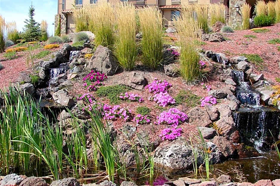 Inn at Cross Keys Station