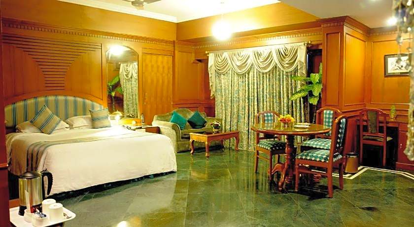 Hotel Sandesh The Prince