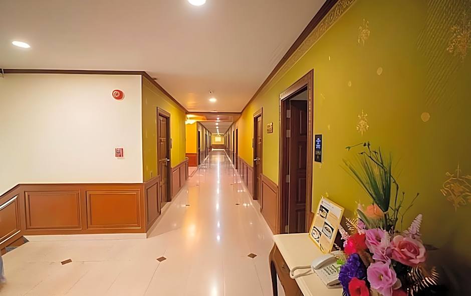 Nartsiri Hotel