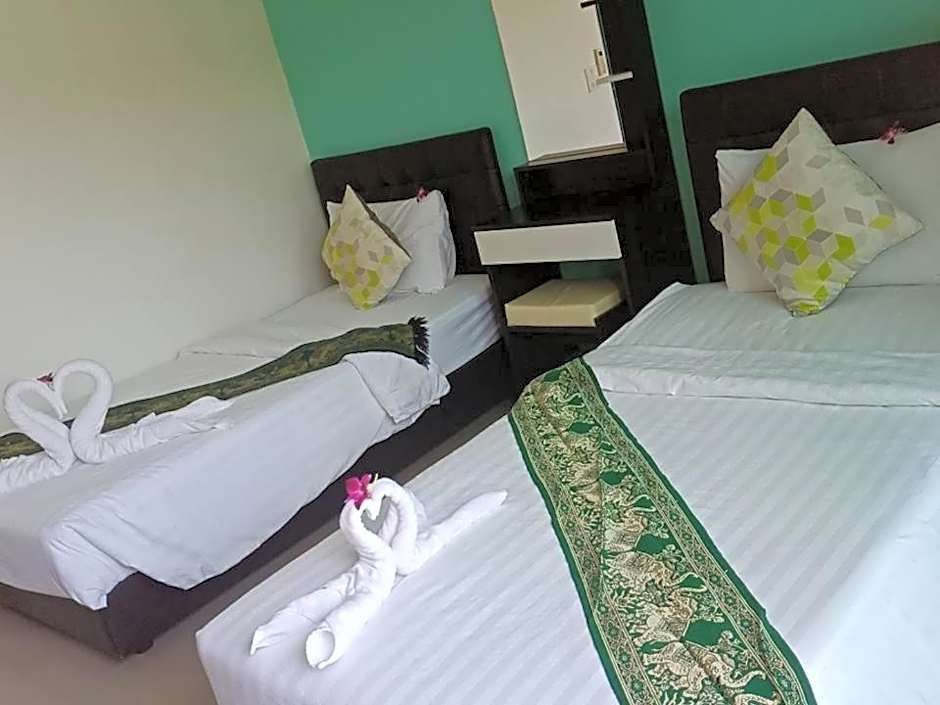 Photo 1 of 11 of Deluxe 2 Beds
