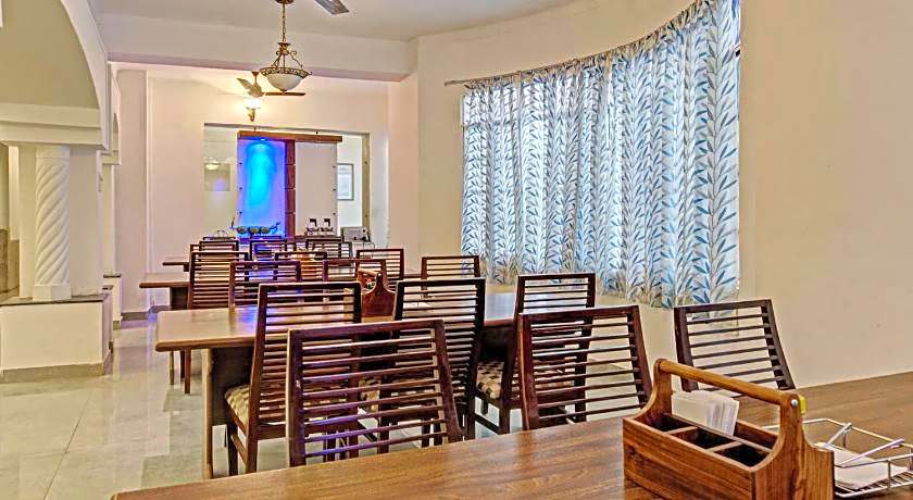 Hotel Meera