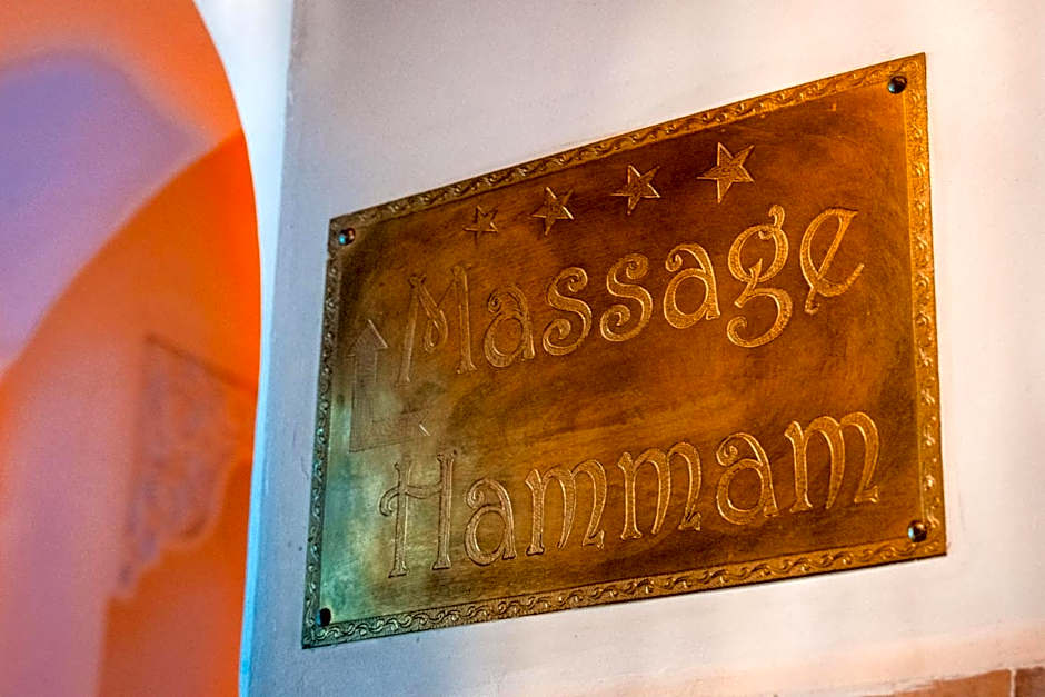 Ysalis Riad Restaurant & Spa