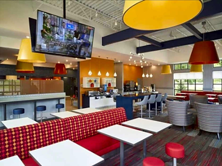 LivINN Hotel St. Paul – I-94 – East 3M Area
