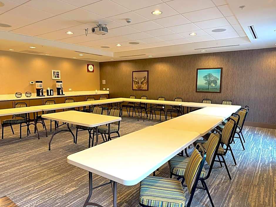 Hampton Inn & Suites St. Paul Oakdale/Woodbury by Hilton