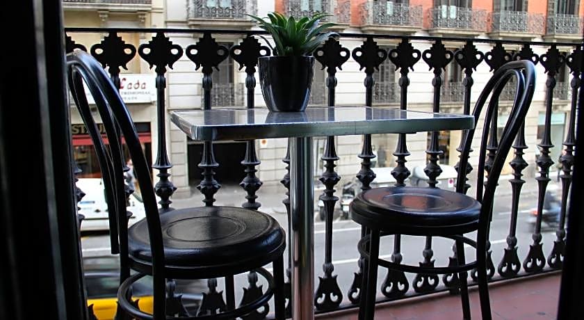 Sleep Green - Certified Eco Youth Hostel Barcelona