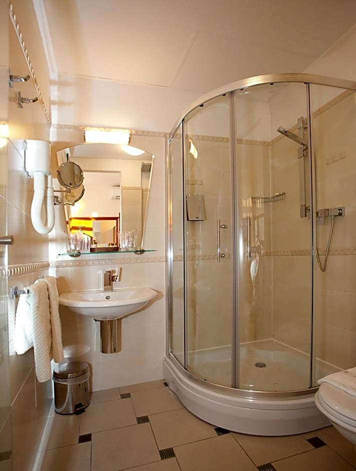 Royal Suites