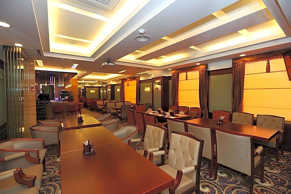 Tongyeong Gallery Hotel