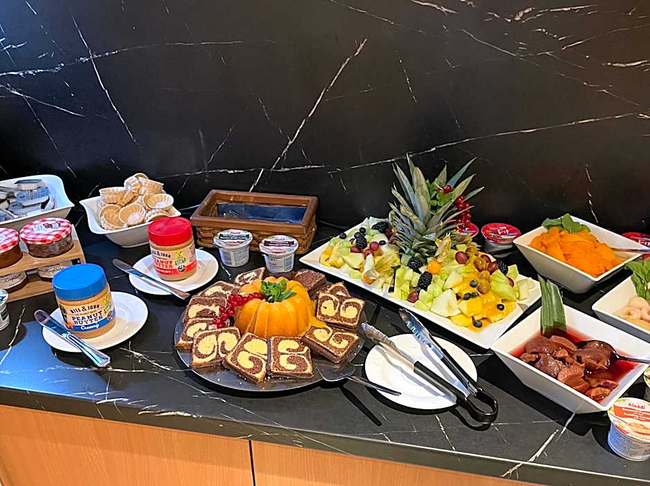 REGIOHOTEL Leipzig West - #Frühstücksbuffet #TopPreisLeistung #FreeParking #Wallbox