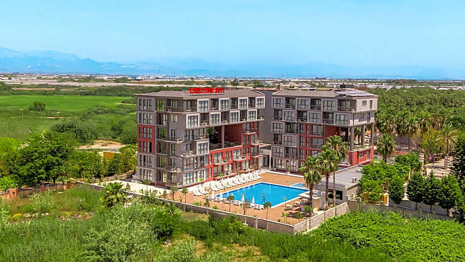 Laristone Suite Spa Hotel