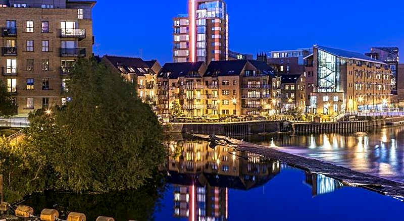 Gateway Serviced Apartments