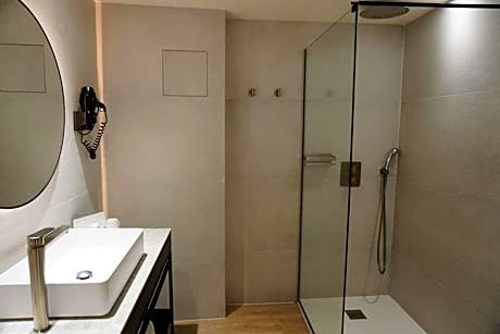 Superior Twin Room with Terrace and Sea View