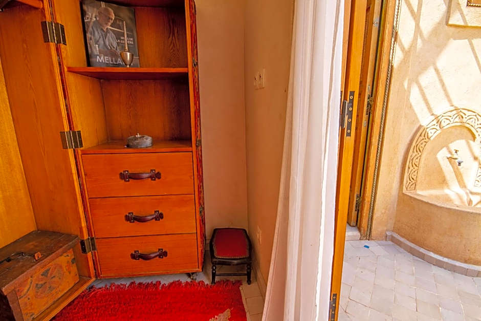 Riad Dombaraka