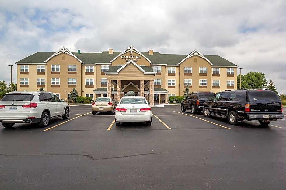 Country Inn & Suites by Radisson, Fond du Lac, WI