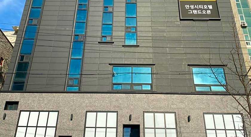 Anseong City Hotel