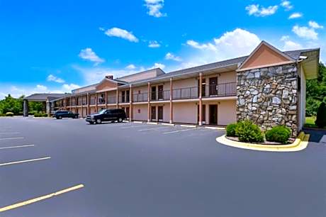 Americas Best Value Inn Canton, NC