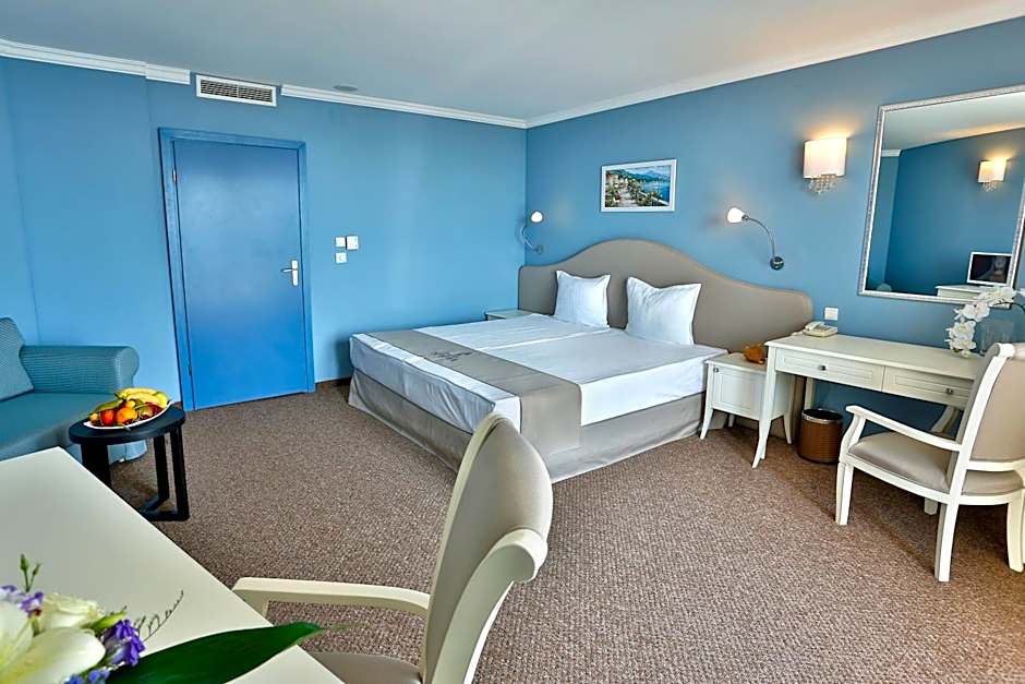 Sofia Hotel - All Inclusive & Private Beach