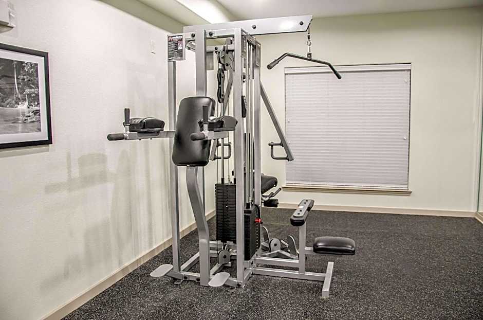 Sleep Inn & Suites Center