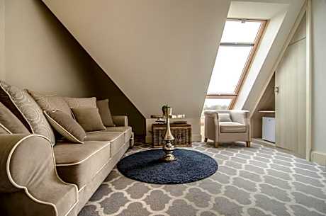 Deluxe Junior Suite
