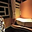Amanda Hotel