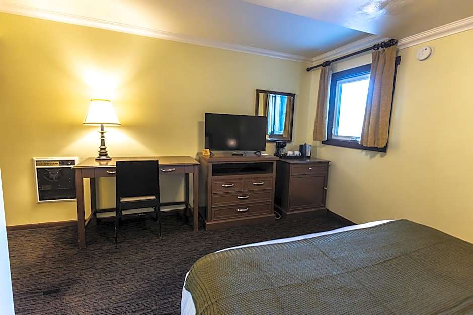 The Mammoth Creek Inn